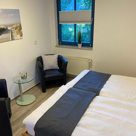 הוילה Puddemin Familienfreundliches Reetdachhaus Weissdorn 2 מראה חיצוני תמונה