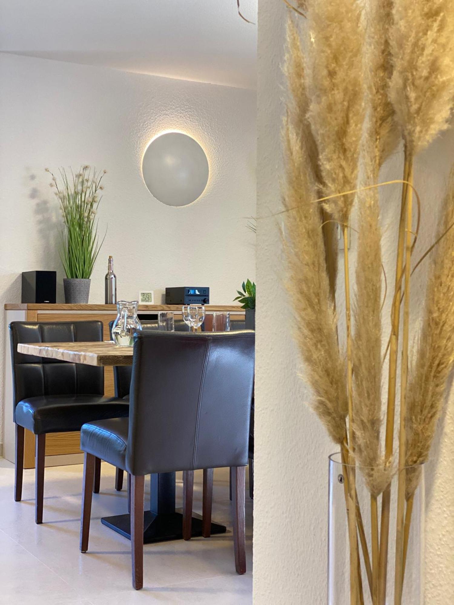 הוילה Puddemin Familienfreundliches Reetdachhaus Weissdorn 2 מראה חיצוני תמונה